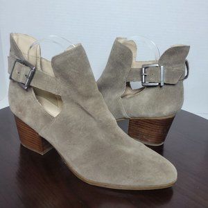 Sole Society Olive Dark Taupe Size 9 M Suede Booties Ankle Boots Womens